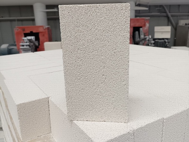 ChinaMullite lightweight insulation brick