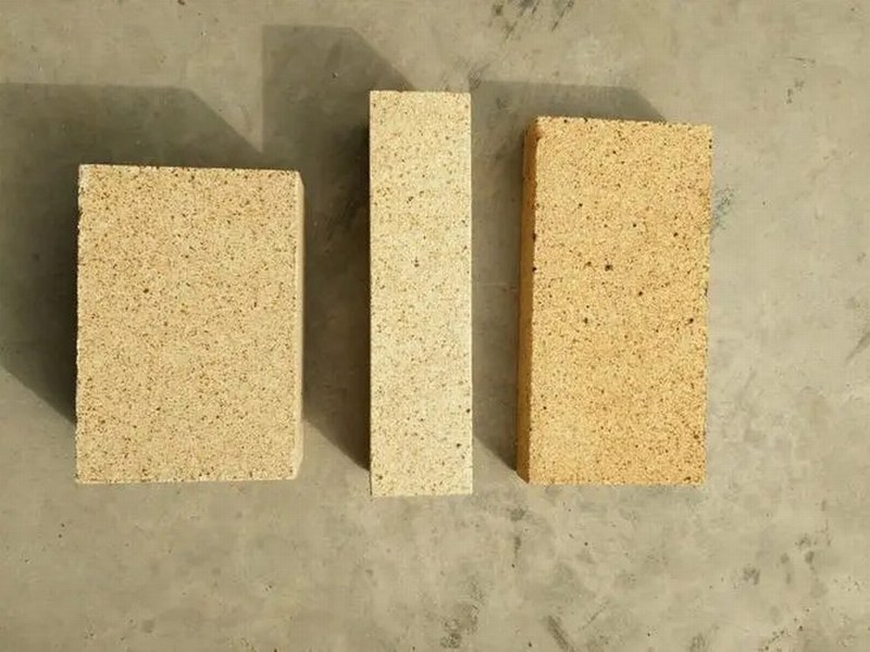 LaosSiliceous refractory bricks